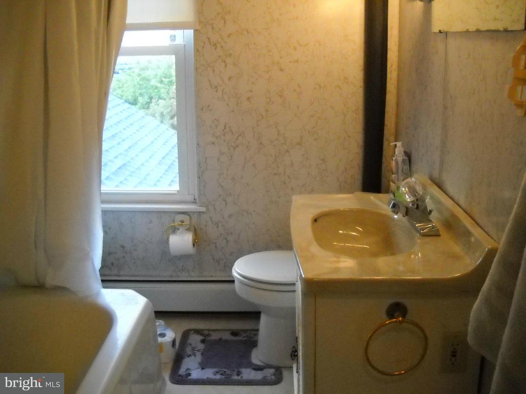 112 Anthracite Road Lebanon, PA 17042 - Photo 13 of 19 Gallery Image 13
