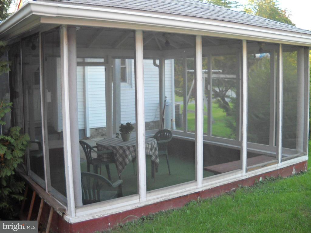 112 Anthracite Road Lebanon, PA 17042 - Photo 16 of 19 Gallery Image 16