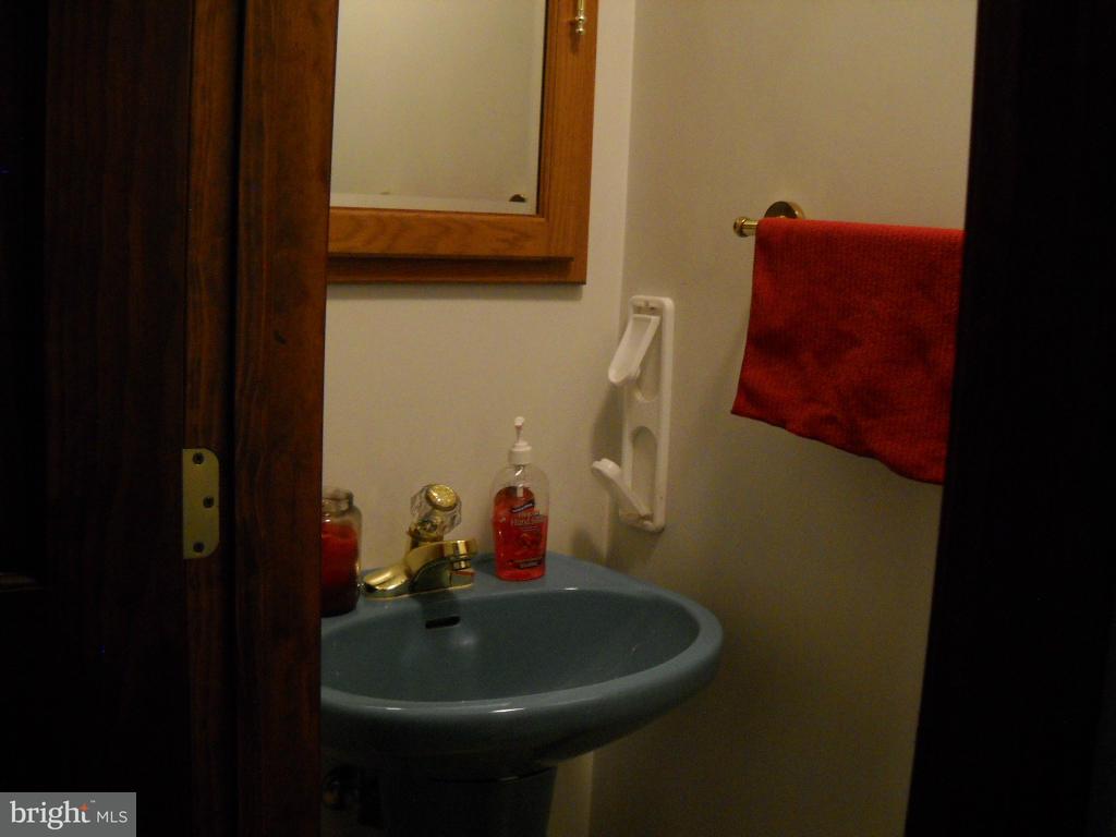 112 Anthracite Road Lebanon, PA 17042 - Photo 10 of 19 Gallery Image 10