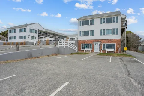 $449,000 | 154 Old Wharf Road, Unit U14, Dennis Port, MA 02639