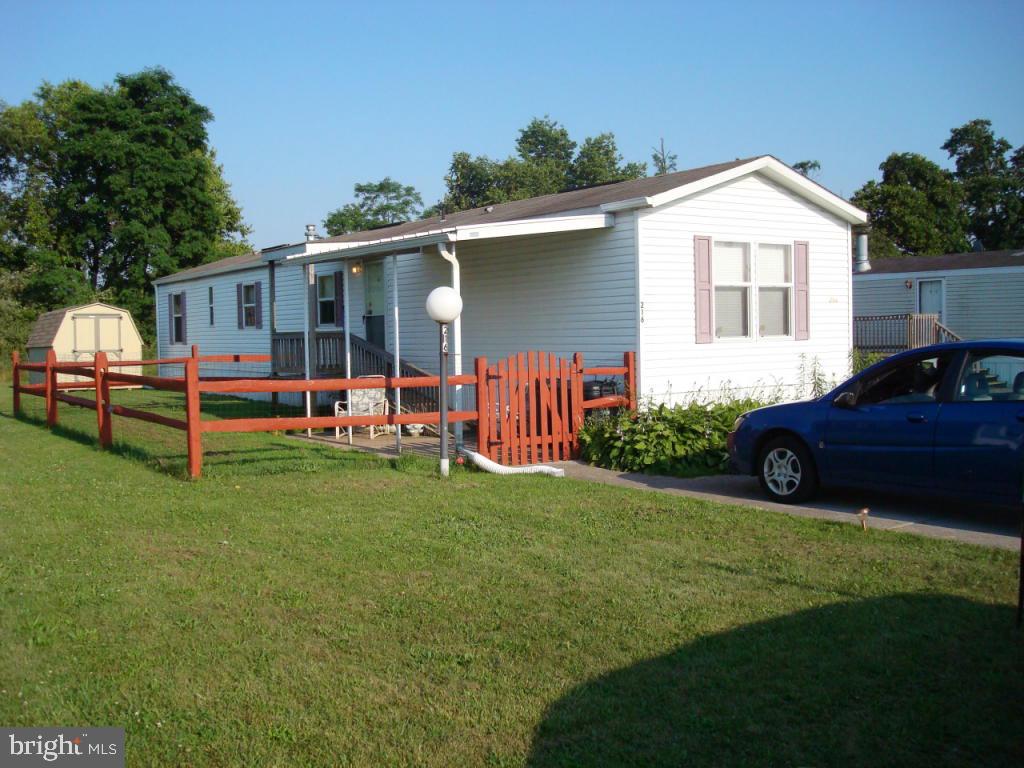 216 Rim Road Elizabethtown, PA 17022 - Photo 1 of 11 Gallery Image 1
