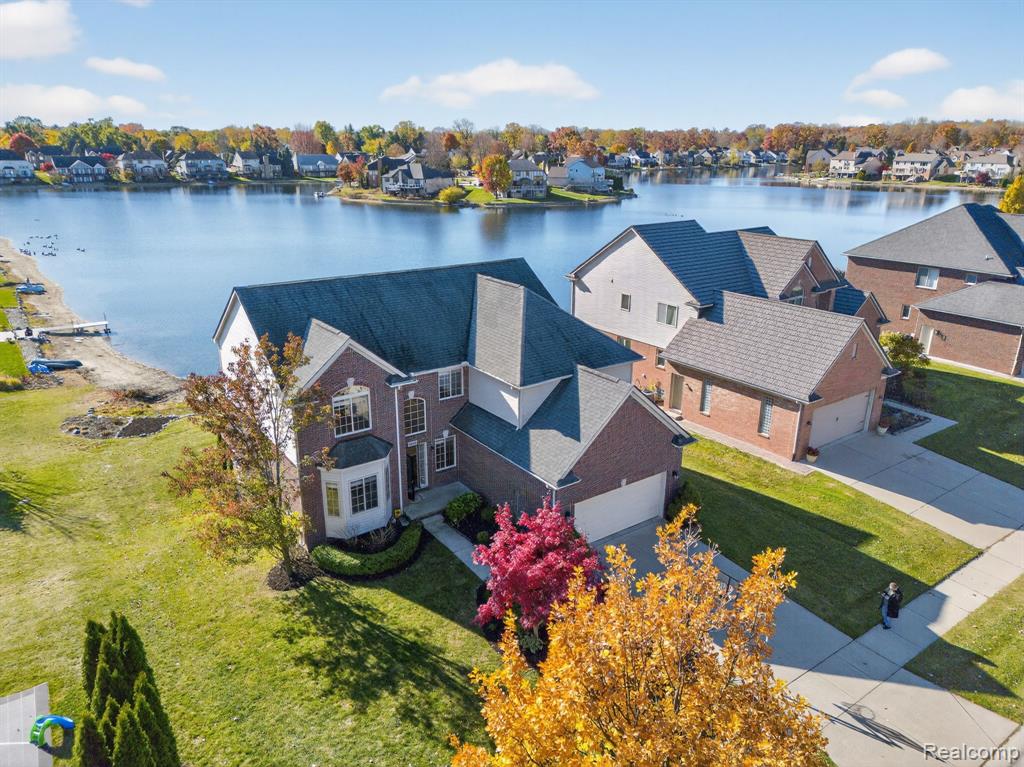 1838 Mackwood Road Rochester, MI 48307 - Photo 1 of 50