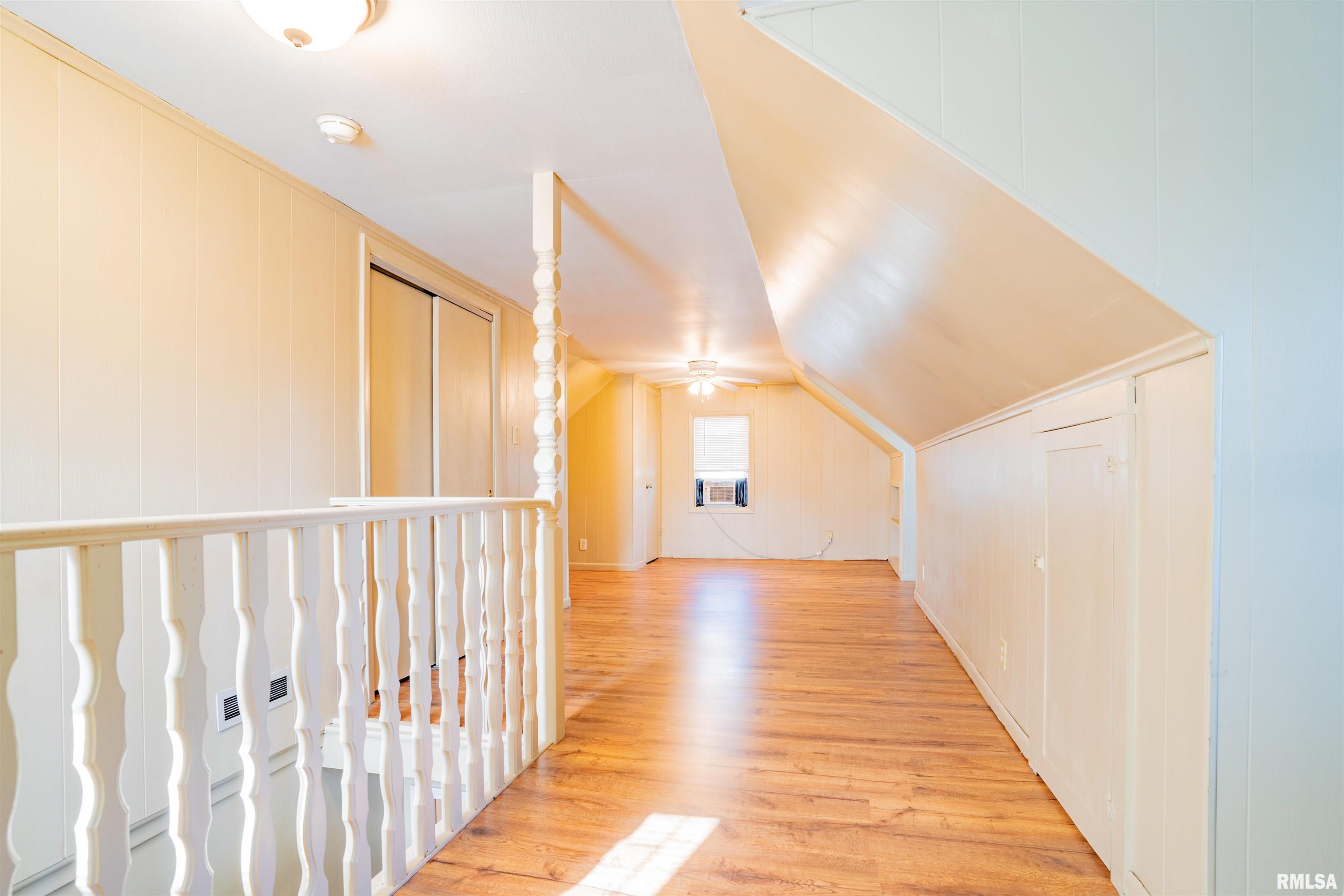 806 Spring Street Washington, IL 61571 - Photo 15 of 27 Gallery Image 15