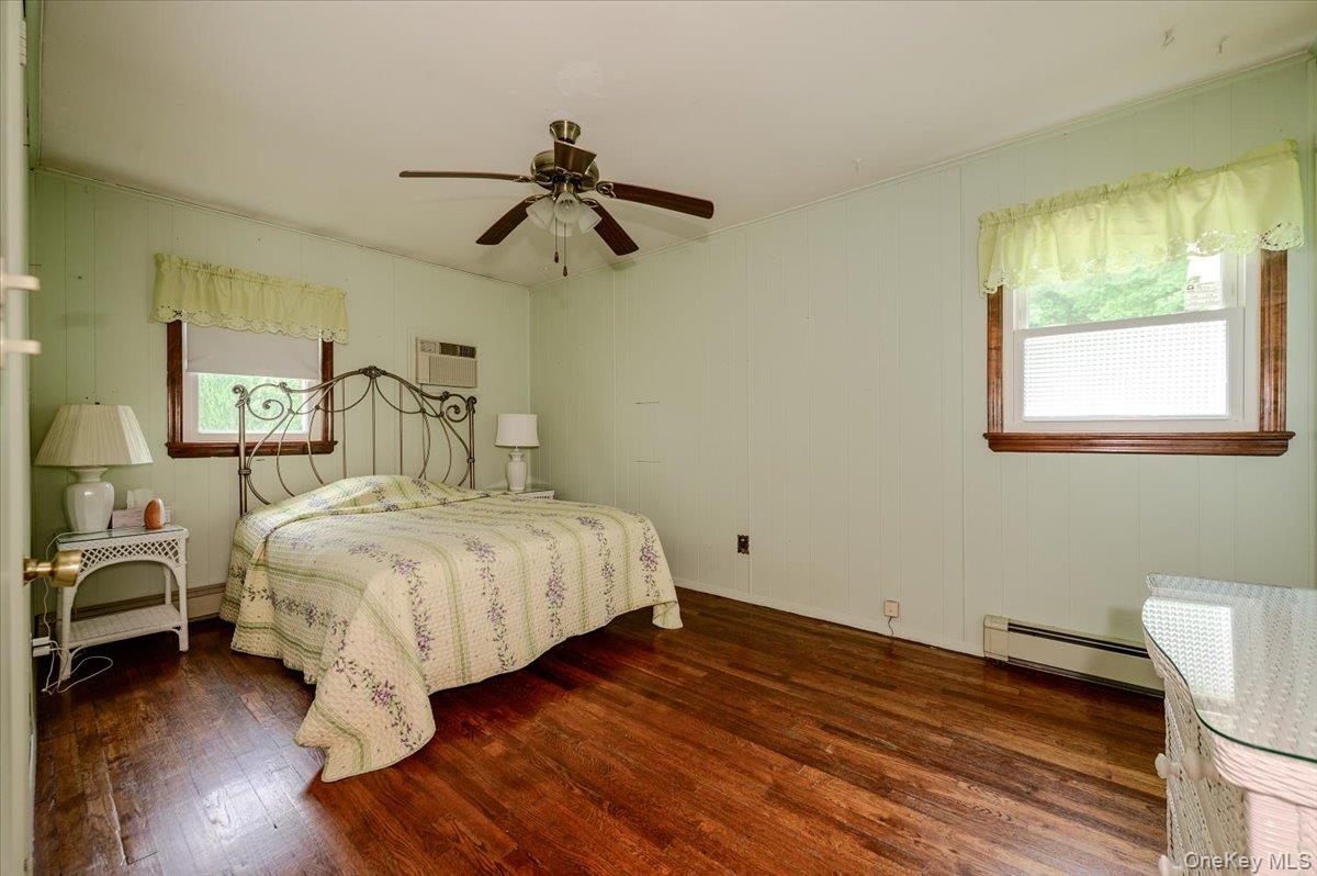 1815 Meadowbrook Road Merrick, NY 11566 - Photo 17 of 25 First Floor Bedroom