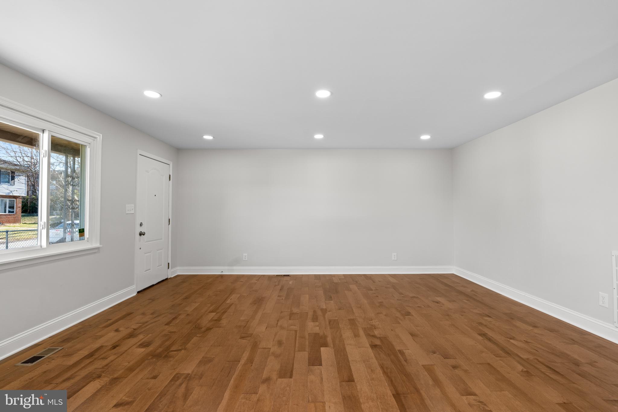 3206 Lorena Avenue Halethorpe, MD 21227 - Photo 11 of 28