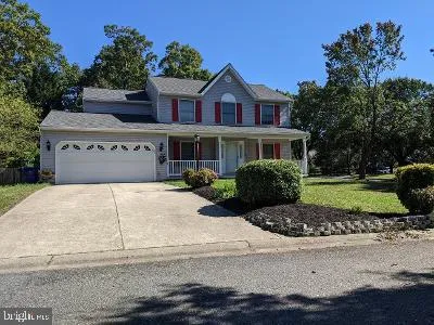 $2,695 | 5001 Pupfish Court, Waldorf, MD 20603