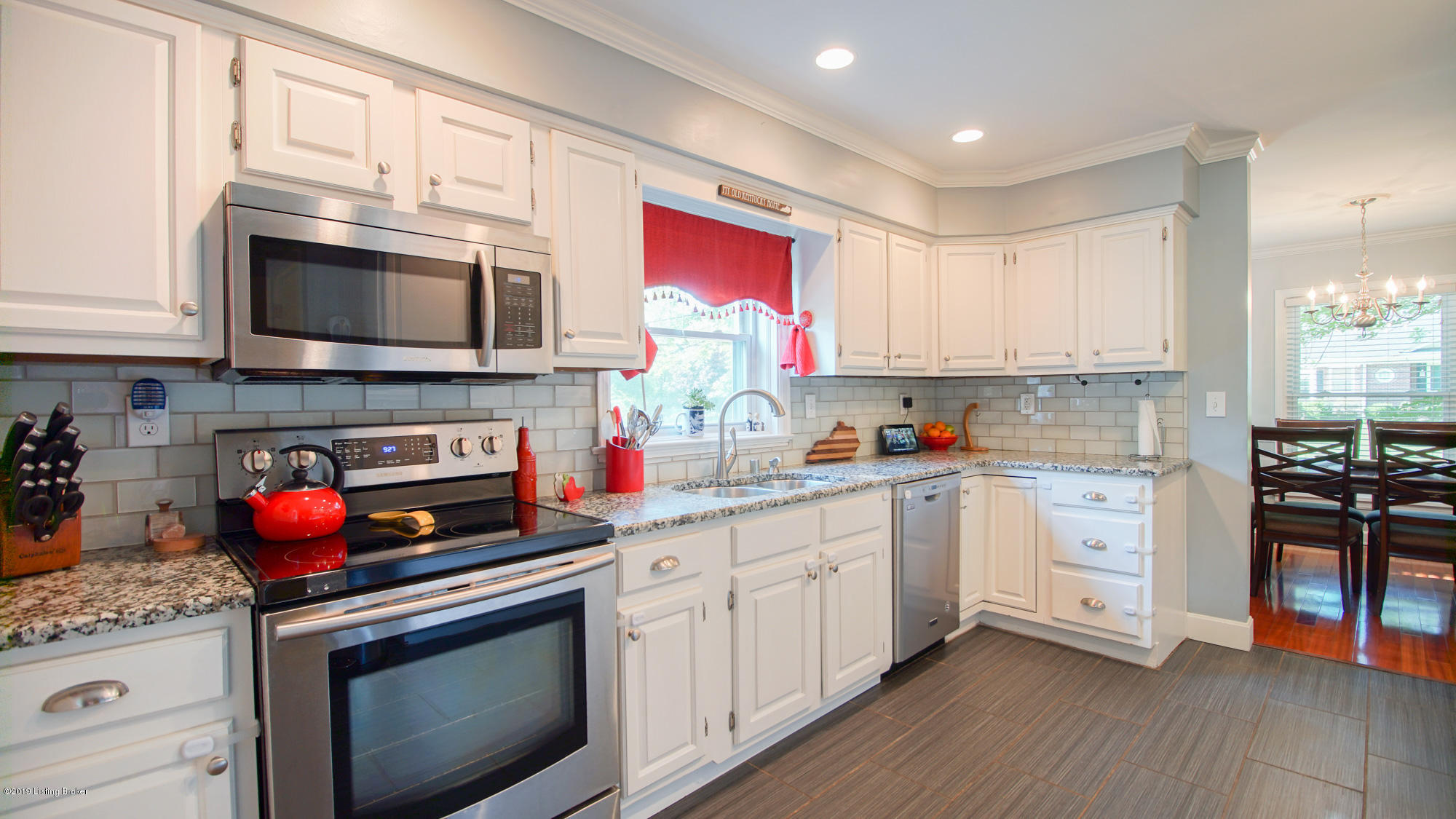301 Bramton Road Louisville, KY 40207 - Photo 11 of 40 12_kitchen_2 (1 of 1)