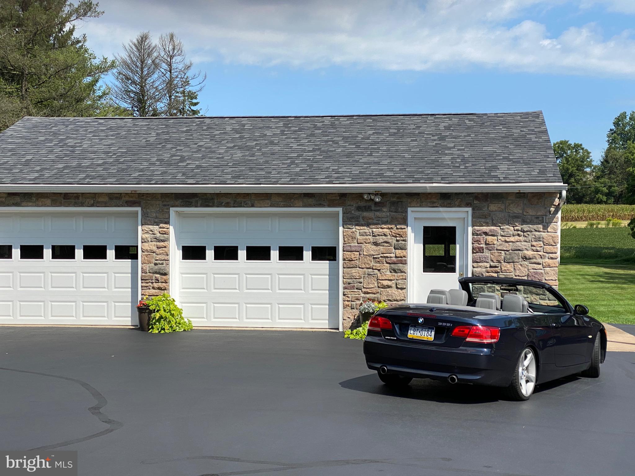 2109 Sand Hill Road Hershey, PA 17033 - Photo 12 of 87 Gallery Image 12