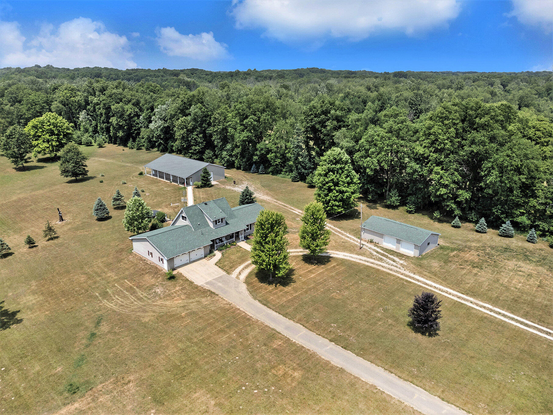 9400 River Road Bellevue, MI 49021 - Photo 43 of 50 042_9400_river_rd_bellevue_mi_49021-5