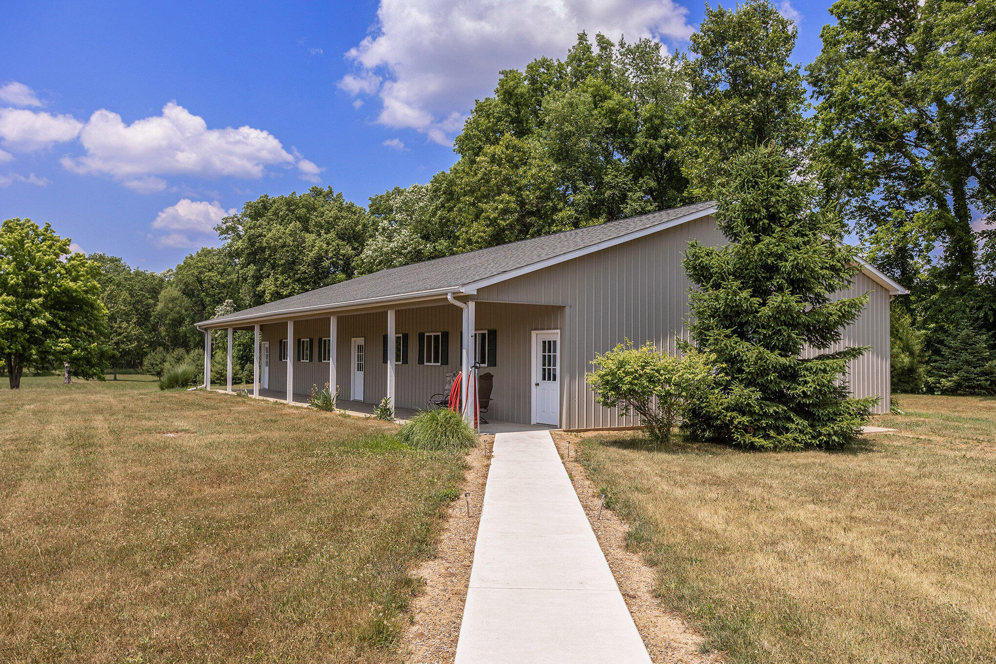 9400 River Road Bellevue, MI 49021 - Photo 6 of 50 035_9400_river_rd_bellevue_mi_49021-64