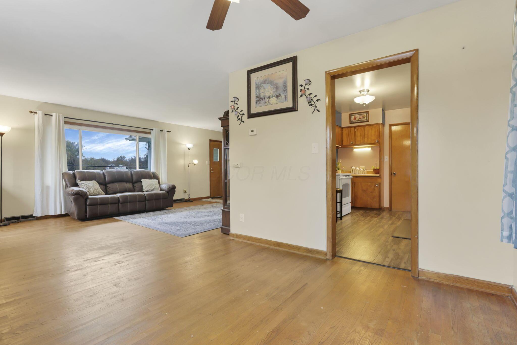11200 Bremen Road Logan, OH 43138 - Photo 12 of 49 15-web-or-mls-939A6784