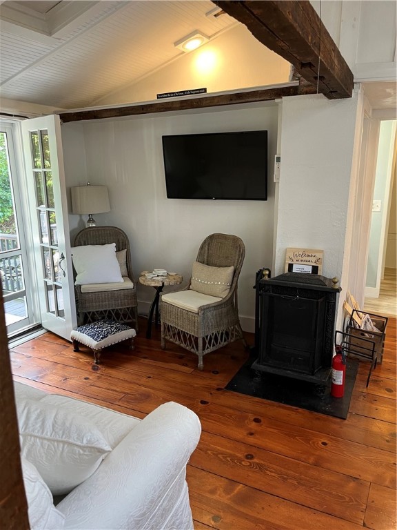 377 3rd Beach Road Middletown, RI 02842 - Photo 3 of 19