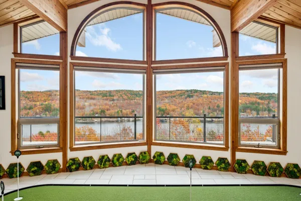 $2,850,000 | 141 Lakewood Drive, Alton, NH 03810