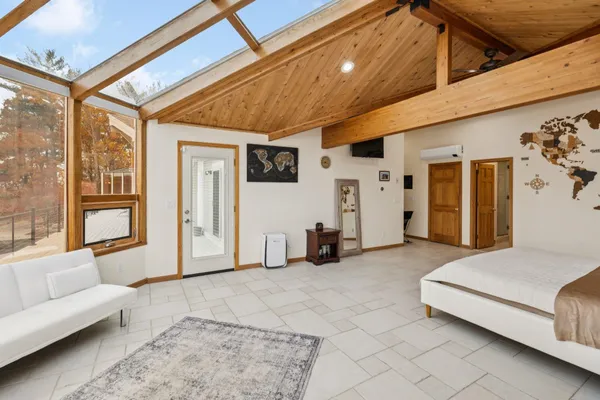 $2,850,000 | 141 Lakewood Drive, Alton, NH 03810