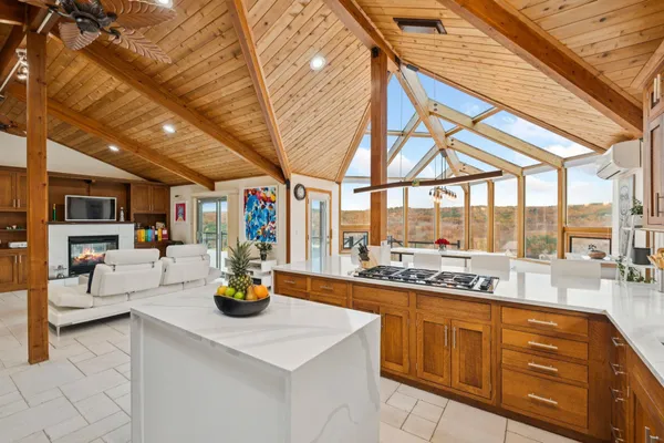 $2,850,000 | 141 Lakewood Drive, Alton, NH 03810
