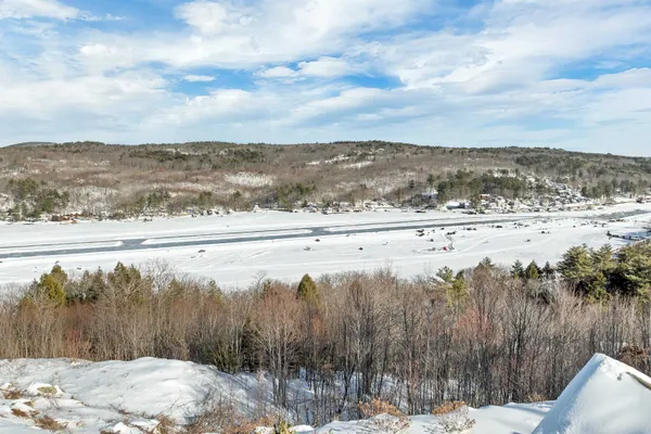 $2,850,000 | 141 Lakewood Drive, Alton, NH 03810