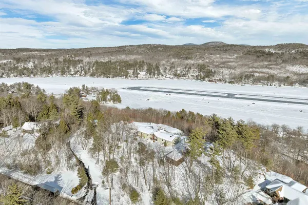 $2,850,000 | 141 Lakewood Drive, Alton, NH 03810