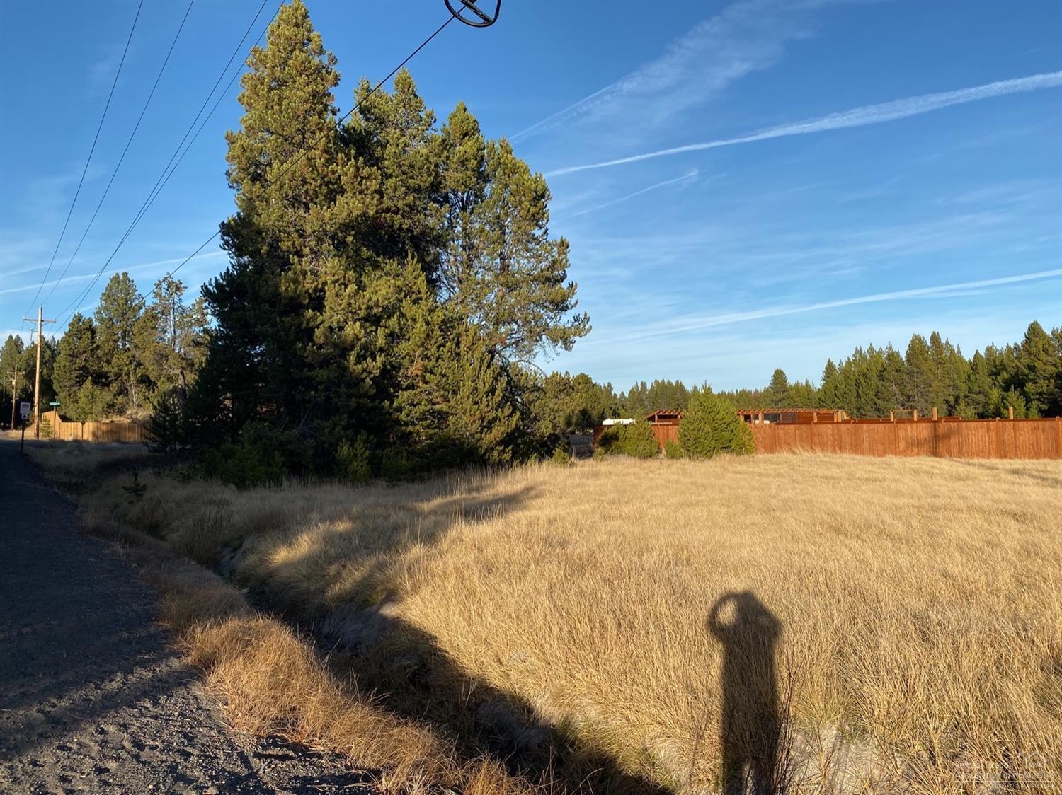 17019 Covina Road Bend, OR 97707 - Photo 5 of 10 a view of an ocean beach