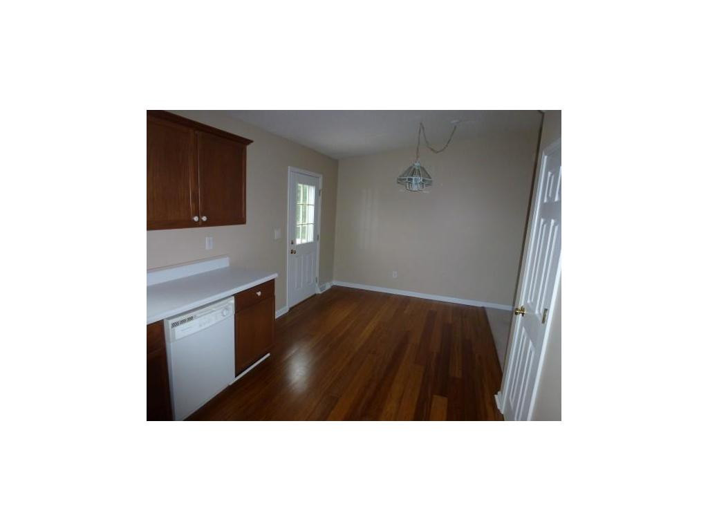 596 Old Embreeville Road Jonesborough, TN 37659 - Photo 5 of 21 Photo 5