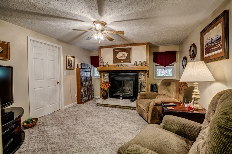 1015 Orchid Road Florence, KY 41042 - Photo 6 of 18 Gallery Image 6