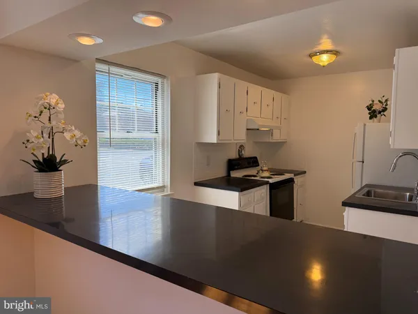 $166,000 | 121 The Orchards, Unit I, Cranbury, NJ 08512