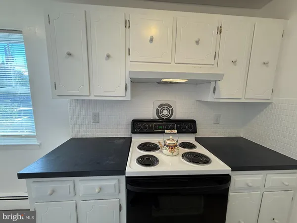 $166,000 | 121 The Orchards, Unit I, Cranbury, NJ 08512