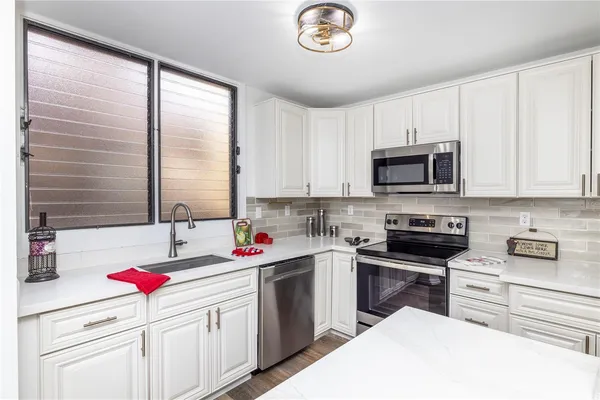 $3,600 | 1015 Aoloa Place, Unit 318, Kailua, HI 96734