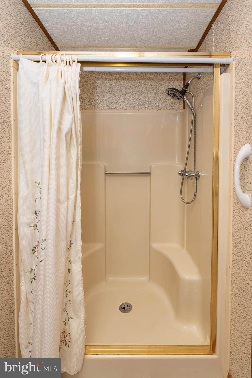 453 Priscilla Lane Buena, NJ 08310 - Photo 21 of 52 a bathroom with a shower