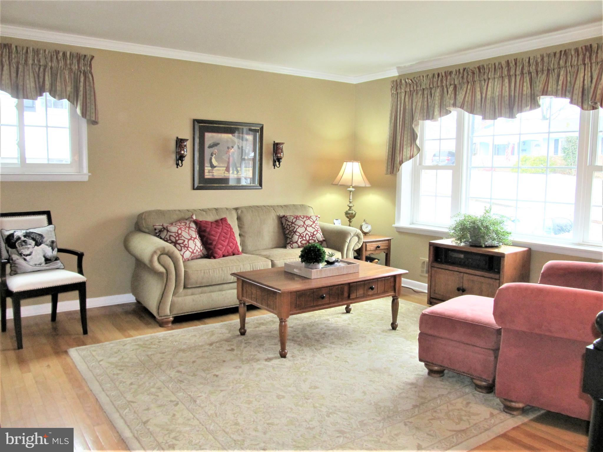 622 Cleveland Road Linthicum Heights, MD 21090 - Photo 3 of 49 Gallery Image 3