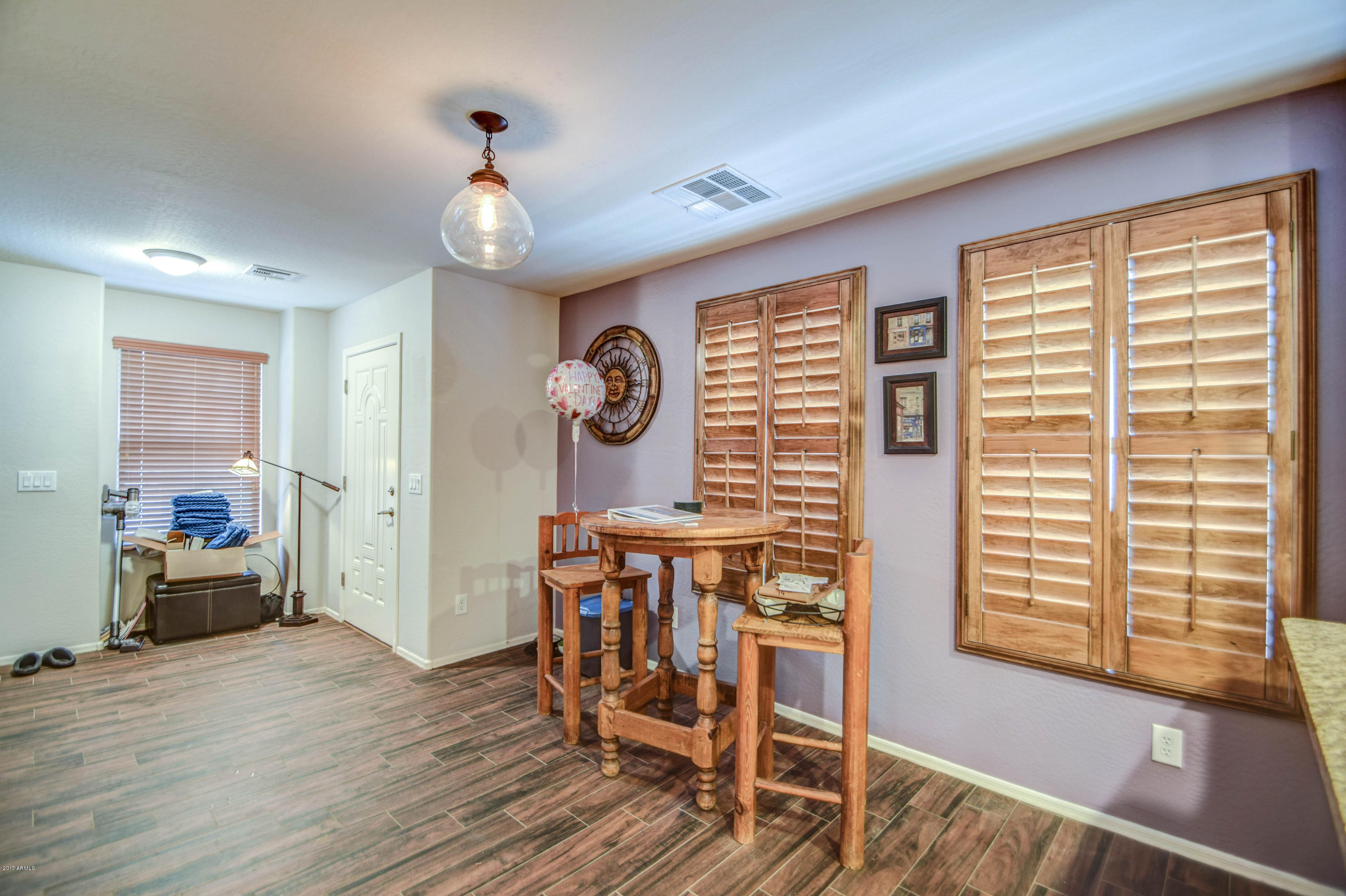 1706 South Martingale Road Gilbert, AZ 85295 - Photo 11 of 57 Dining 2