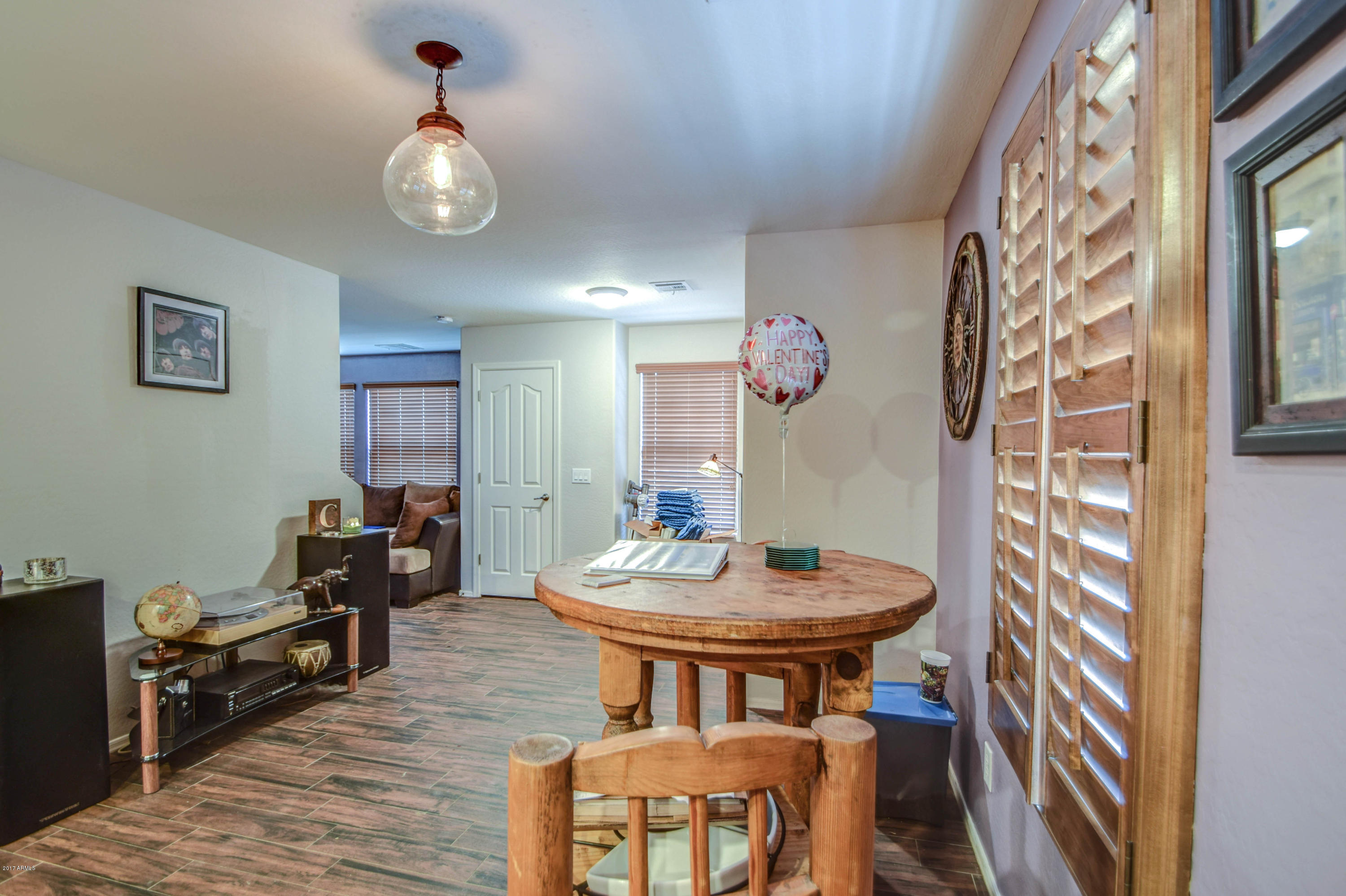 1706 South Martingale Road Gilbert, AZ 85295 - Photo 12 of 57 Dining 3