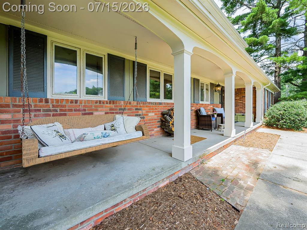 6730 Meadowlake Road Bloomfield Hills, MI 48301 - Photo 47 of 72