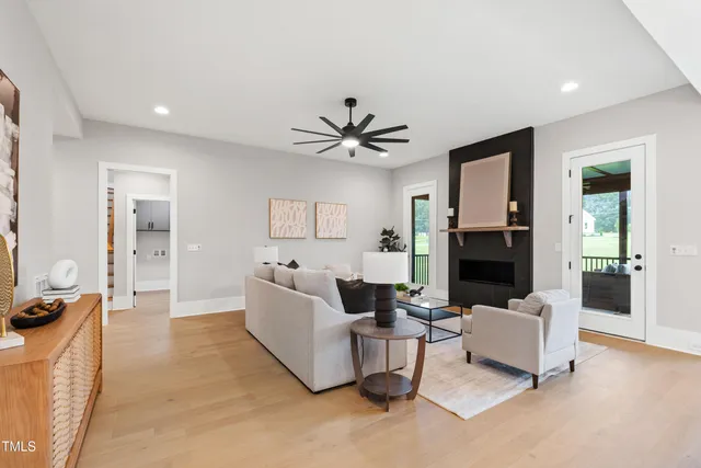 $760,000 | 130 Broadleaf Lane, Louisburg, NC 27549