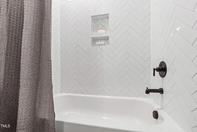 $760,000 | 130 Broadleaf Lane, Louisburg, NC 27549