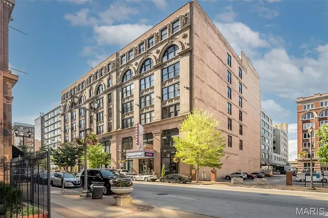 $149,000 | 1113 Washington Avenue, Unit 609, St. Louis, MO 63101