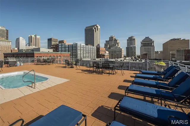 $149,000 | 1113 Washington Avenue, Unit 609, St. Louis, MO 63101