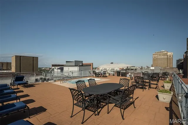 $149,000 | 1113 Washington Avenue, Unit 609, St. Louis, MO 63101