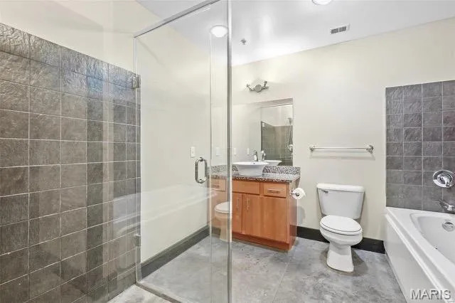 $149,000 | 1113 Washington Avenue, Unit 609, St. Louis, MO 63101