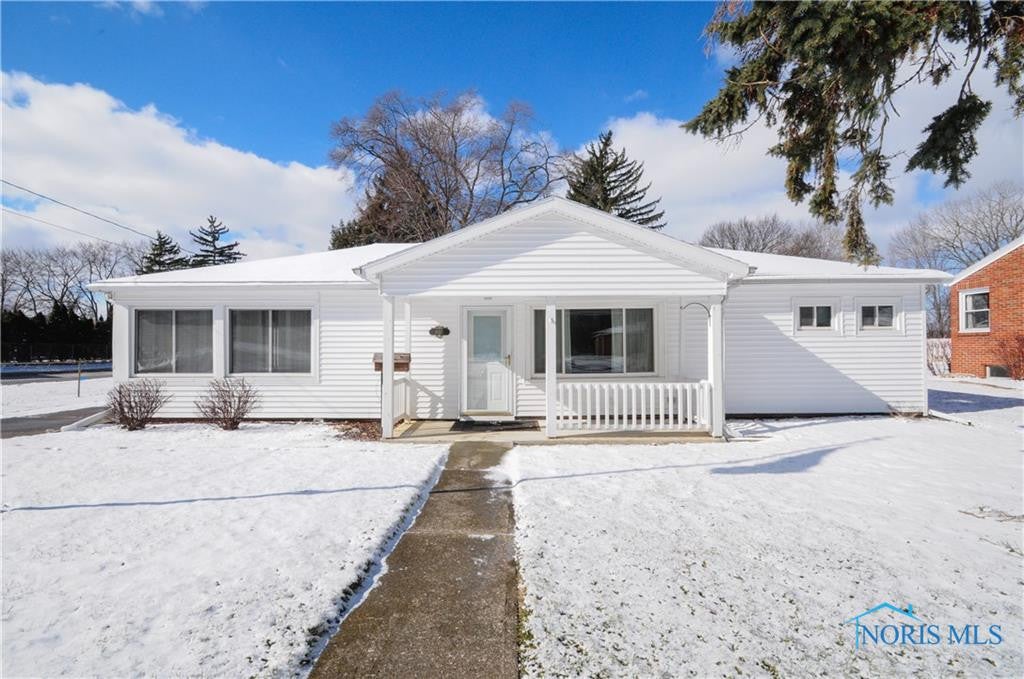 1105 Craig Road Maumee, OH 43537 - Photo 2 of 25 Photo 2