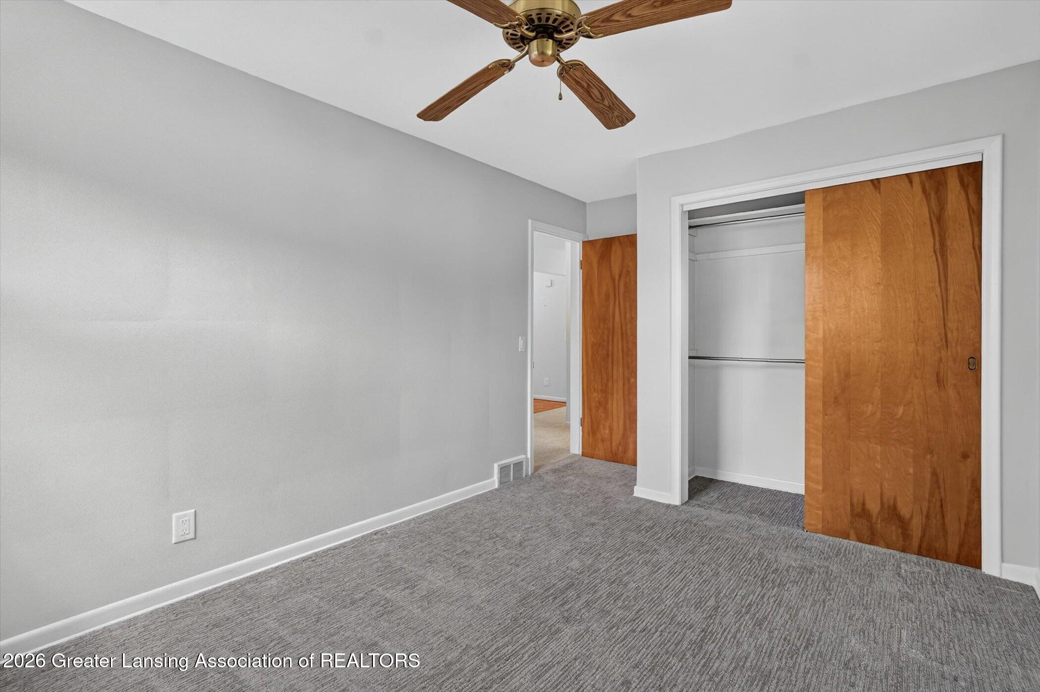 2106 Byrnes Road Lansing, MI 48906 - Photo 24 of 51 27-2106-Byrnes-Rd-WindowStill-Photograph