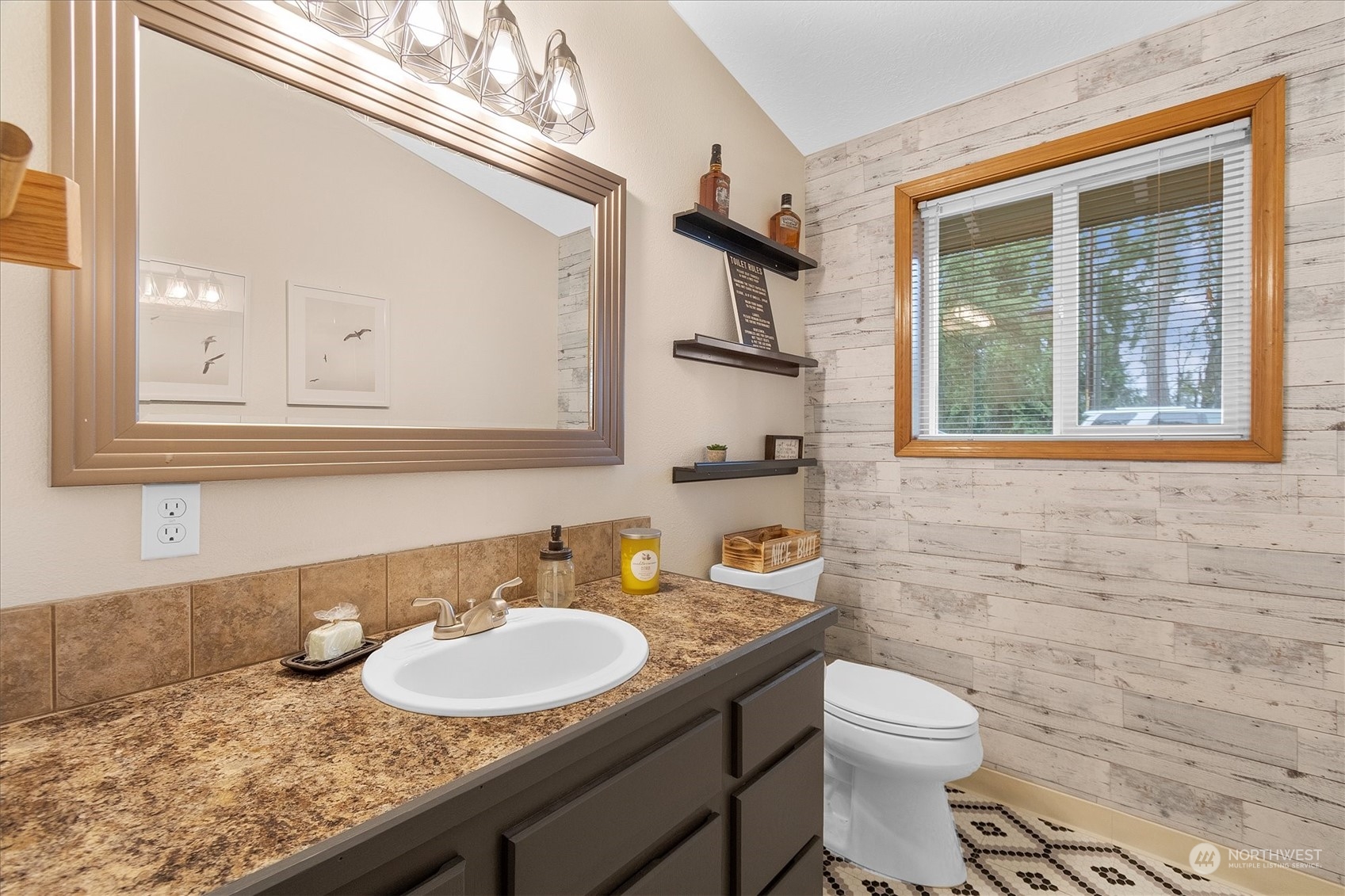 469 Lone Oak Road Longview, WA 98632 - Photo 19 of 39 Gallery Image 19