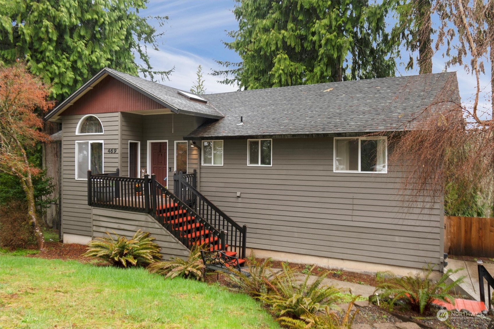 469 Lone Oak Road Longview, WA 98632 - Photo 2 of 39 Gallery Image 2
