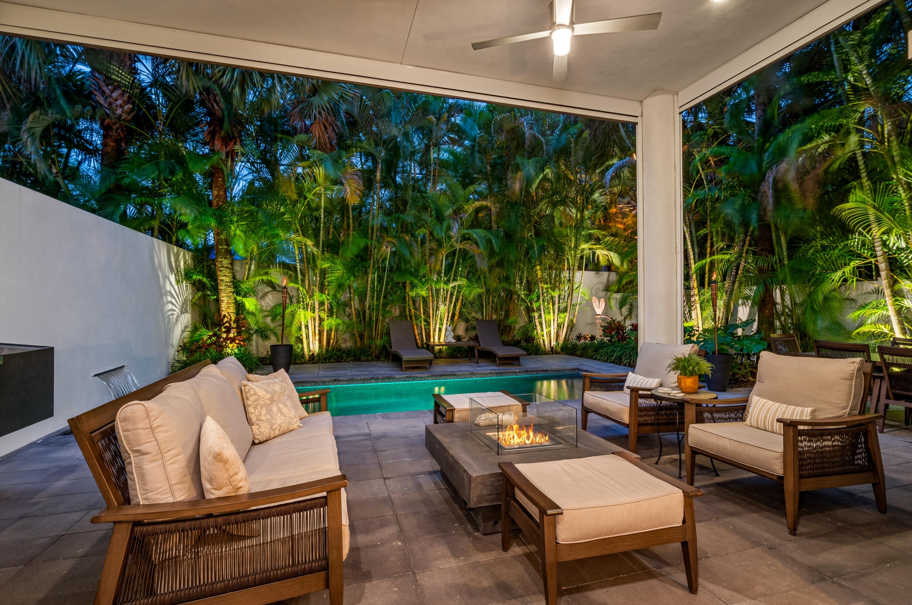 322 Northeast 7th Avenue Delray Beach, FL 33483 - Photo 29 of 38 mls_LOGGIA_SEATING