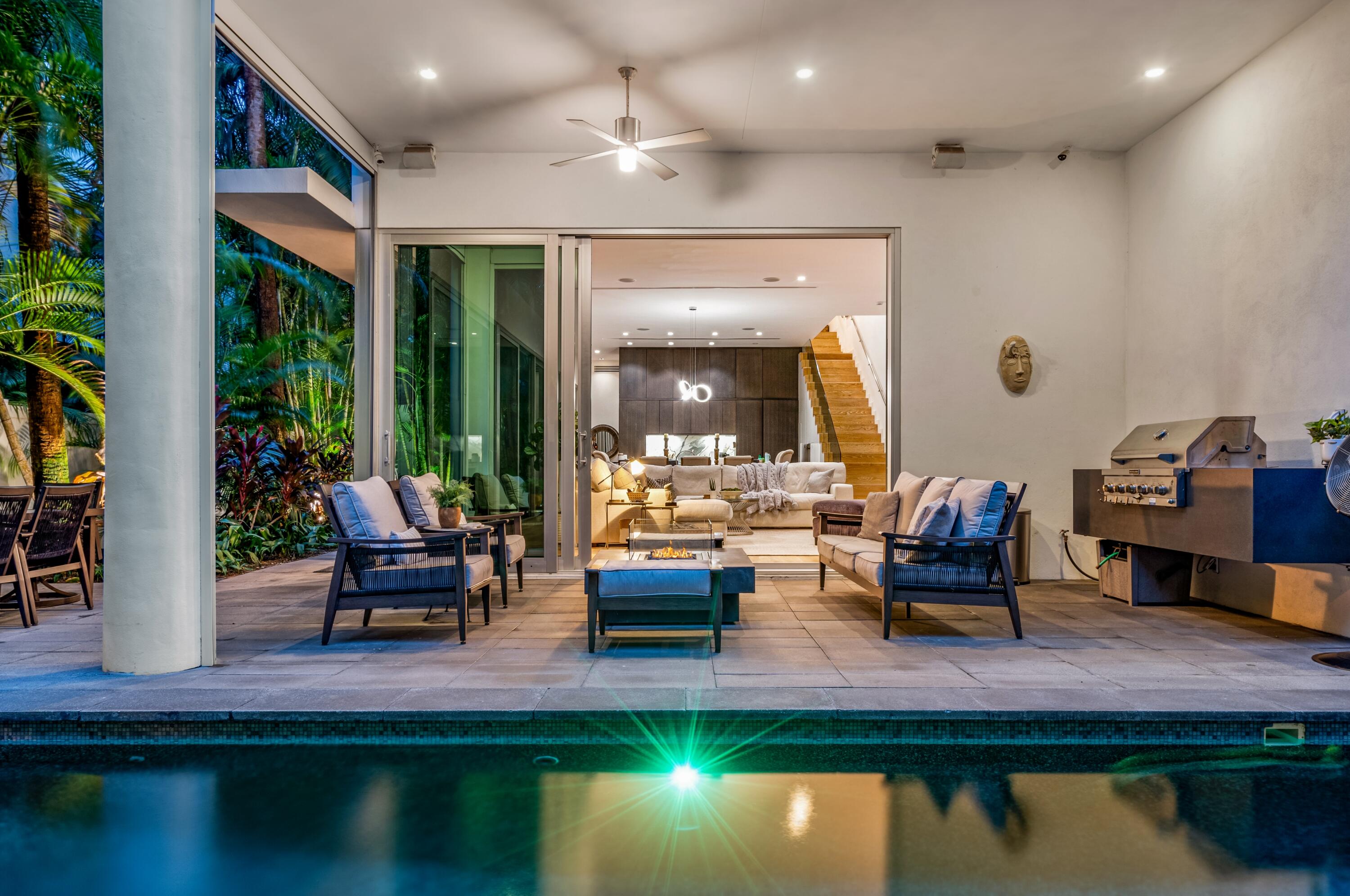 322 Northeast 7th Avenue Delray Beach, FL 33483 - Photo 31 of 38 mls_POOL_TO_INTERIOR