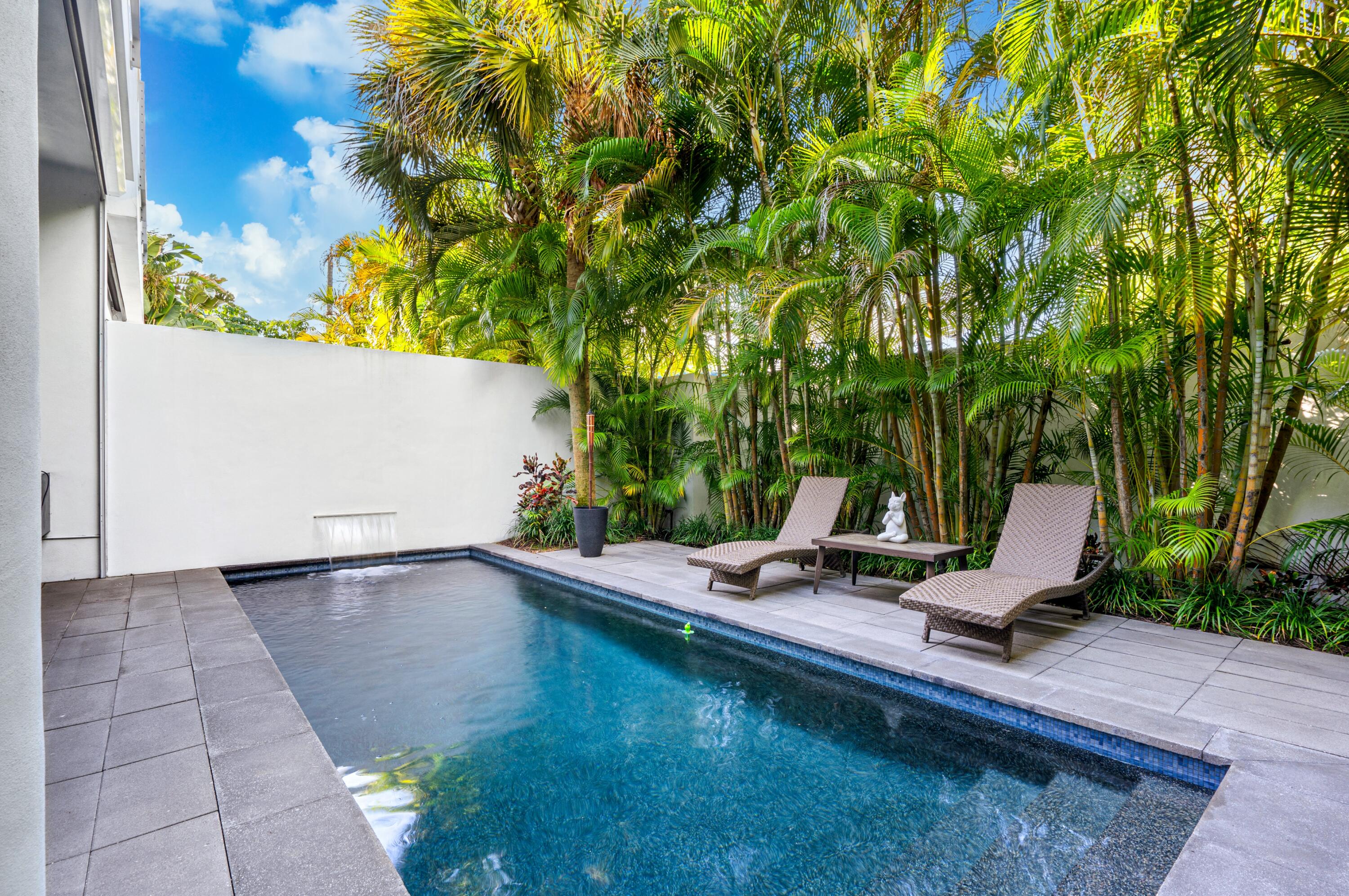 322 Northeast 7th Avenue Delray Beach, FL 33483 - Photo 32 of 38 mls_POOL_ANGLE_LEFT_DAYTIME