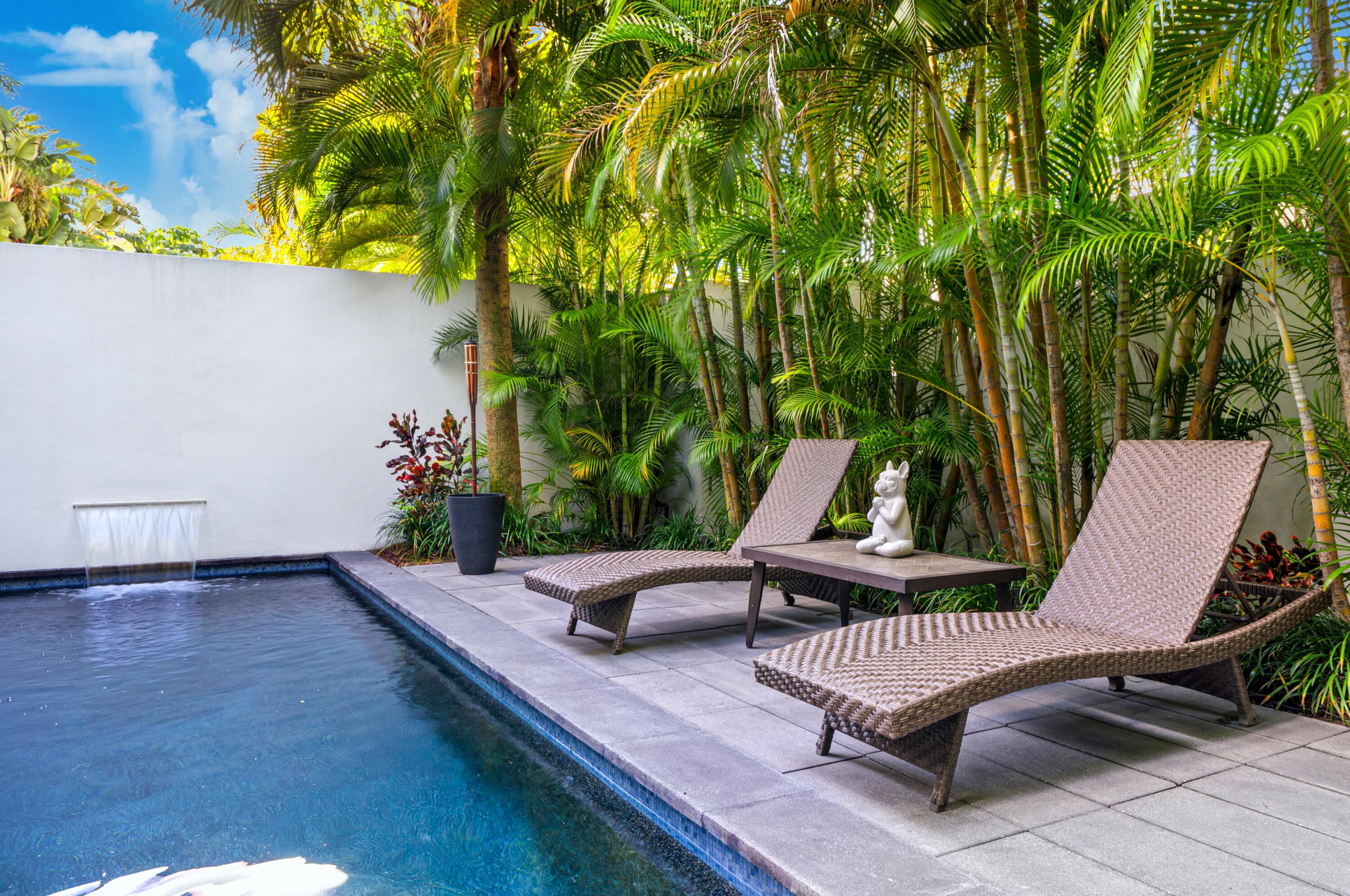 322 Northeast 7th Avenue Delray Beach, FL 33483 - Photo 34 of 38 mls_POOL_SEATING_ANGLE