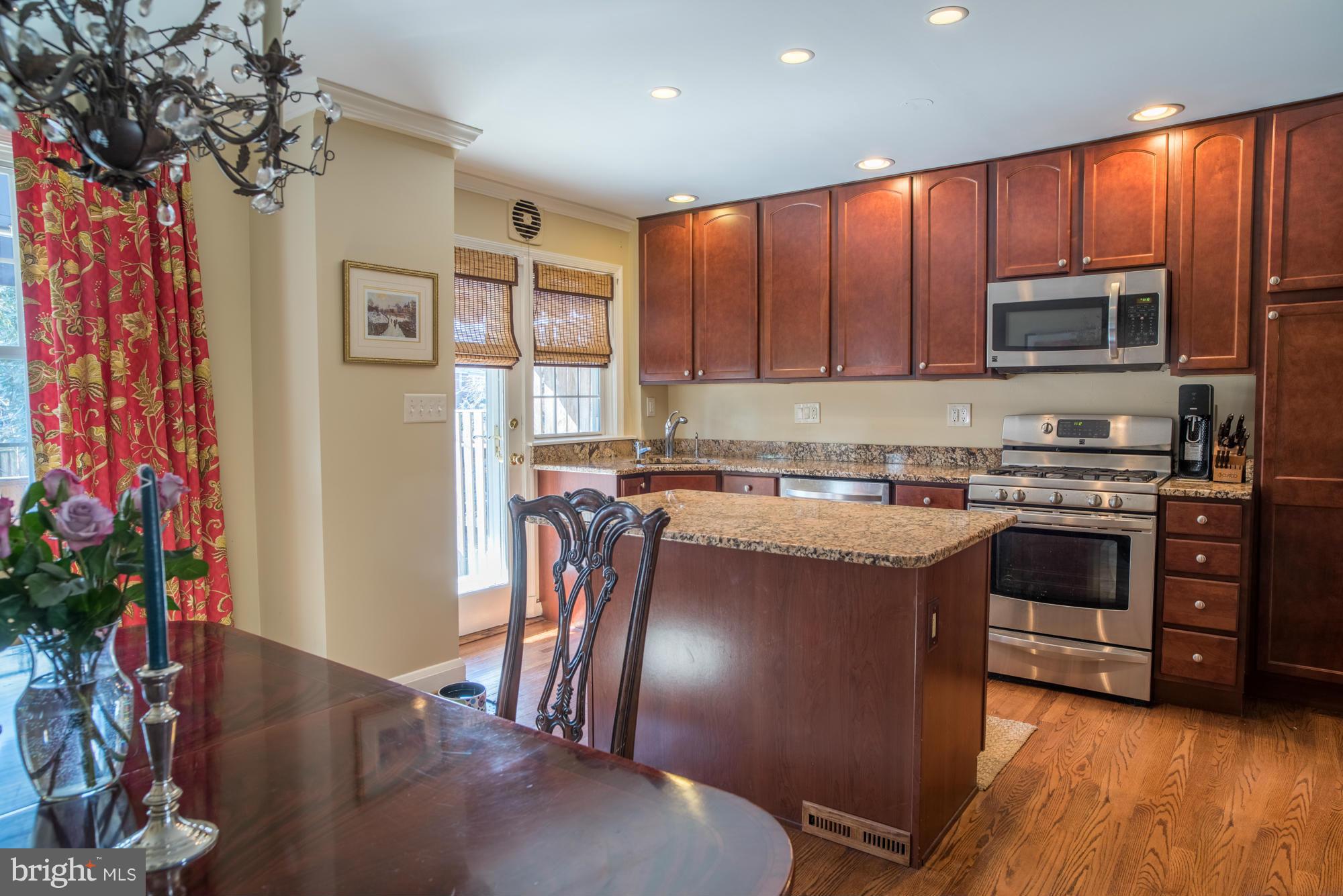 261 Stanmore Road Baltimore, MD 21212 - Photo 6 of 16 Kitchen