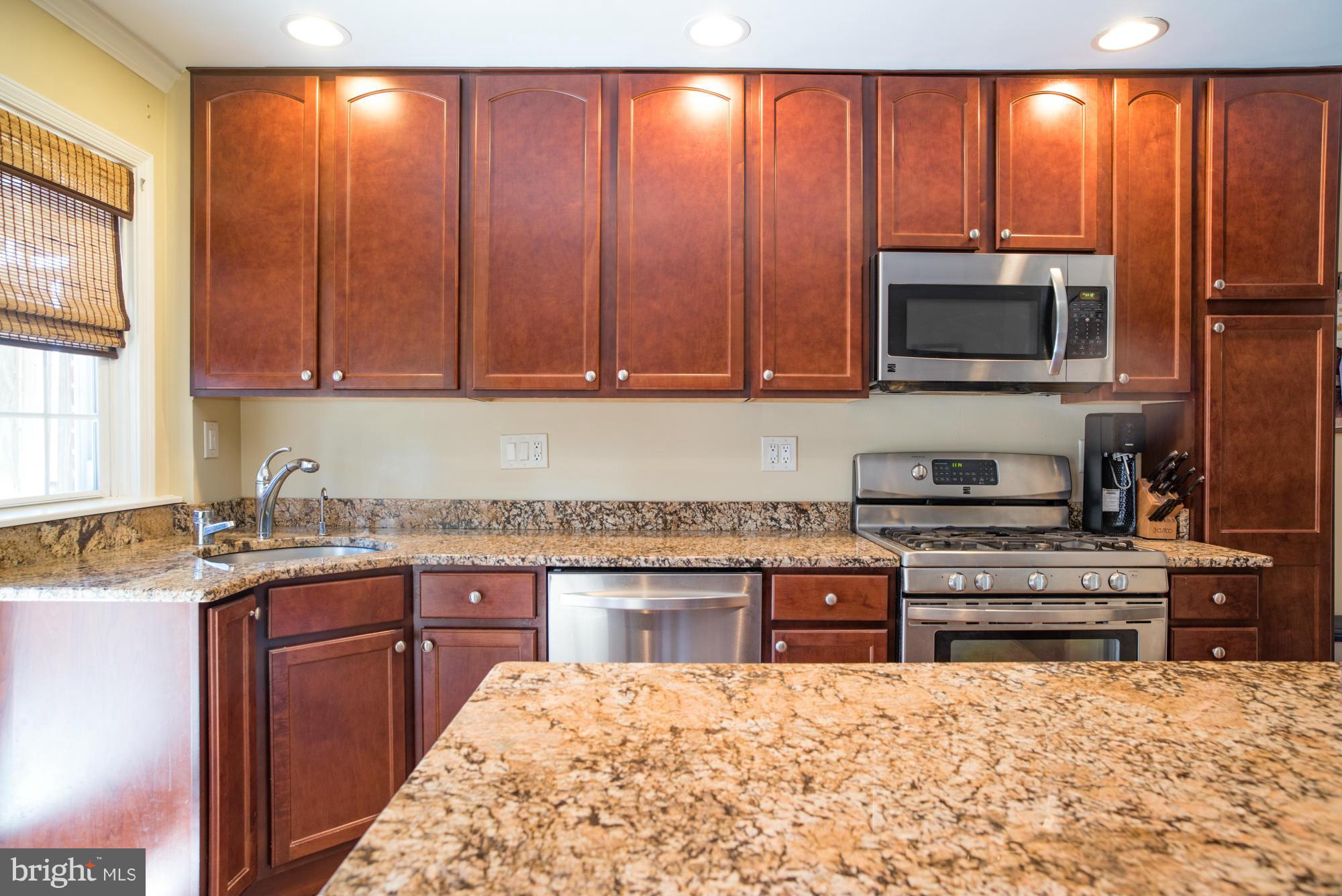 261 Stanmore Road Baltimore, MD 21212 - Photo 8 of 16 Kitchen
