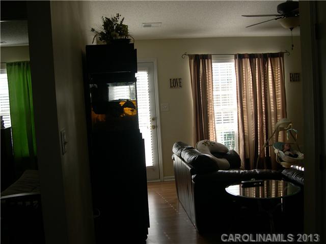 8236 Fox Swamp Road Charlotte, NC 28215 - Photo 10 of 11 Gallery Image 10
