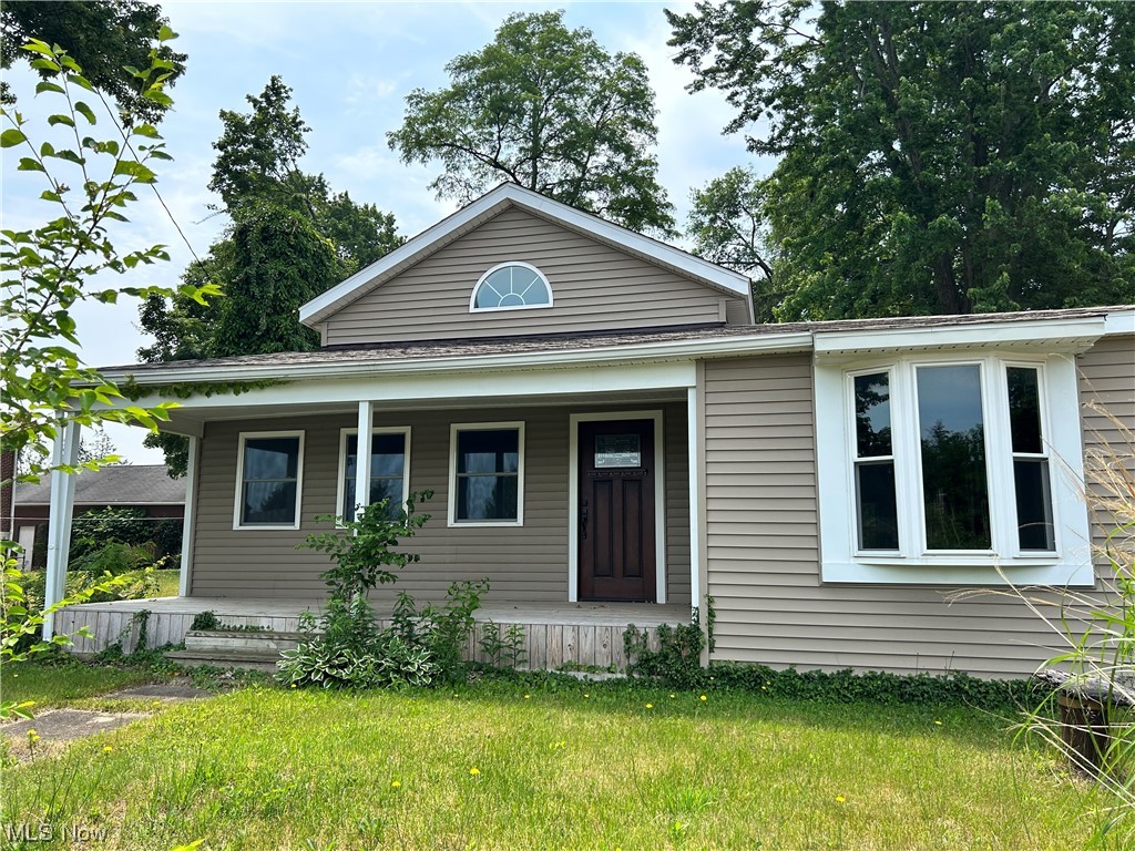7820 South Ridge Road Madison, OH 44057 - Photo 1 of 30